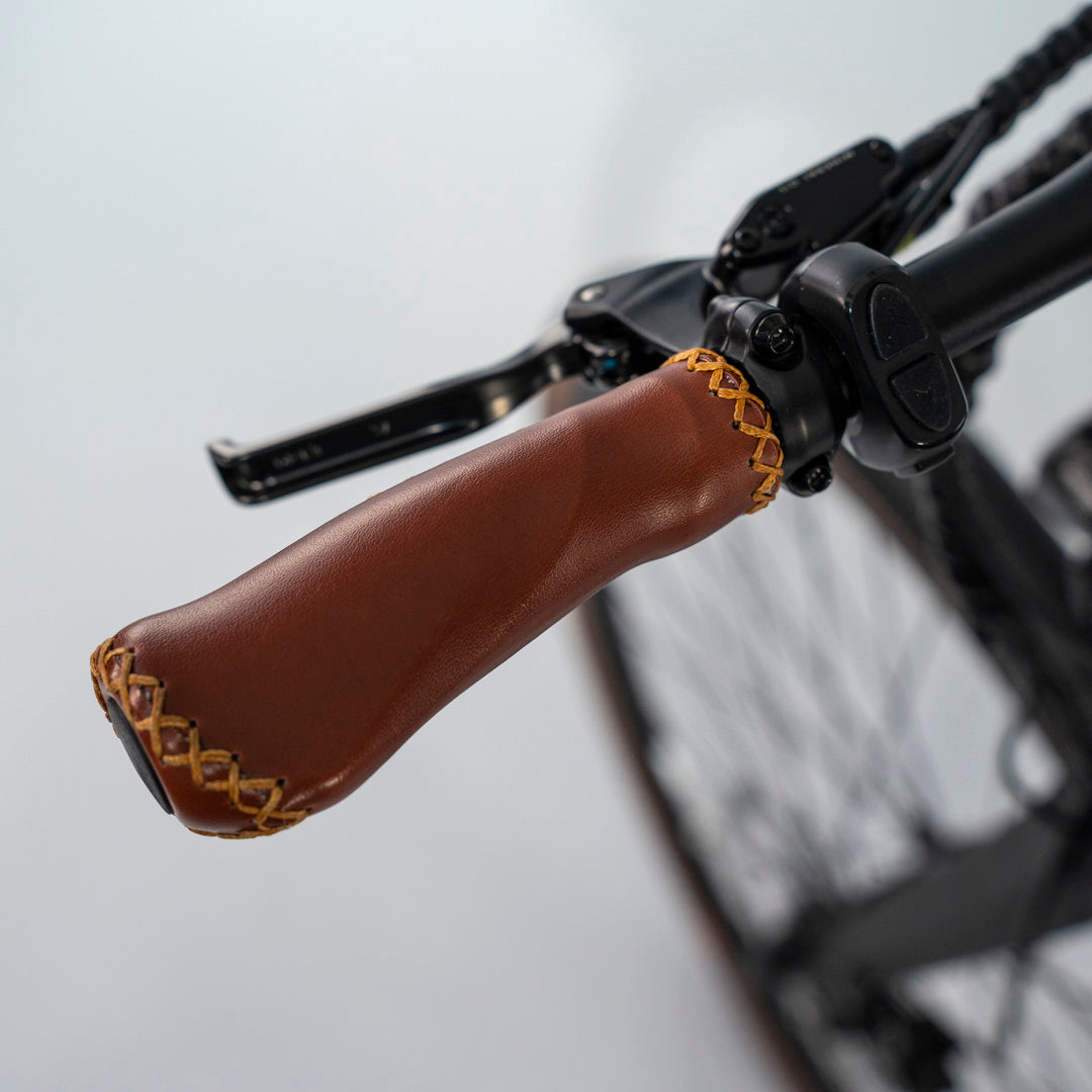 Tan Leather Wooven Comfort Grips